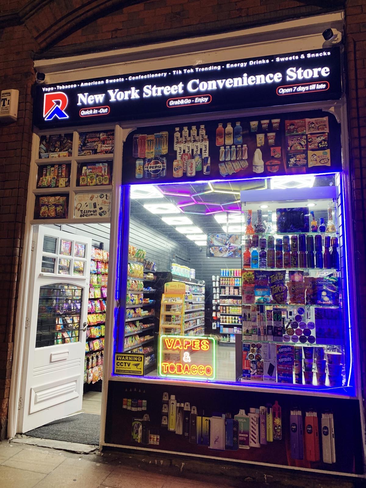 New york convenience store photo