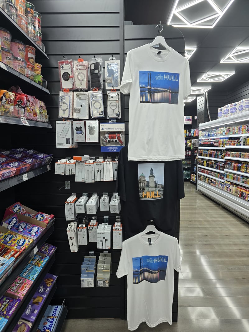 Hull Whitefriargate convenience store photo