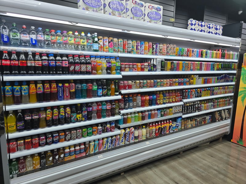 Hull Whitefriargate convenience store photo